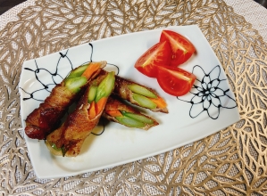 アスパラガスの肉巻きの写真 アスパラガスの肉巻きの写真